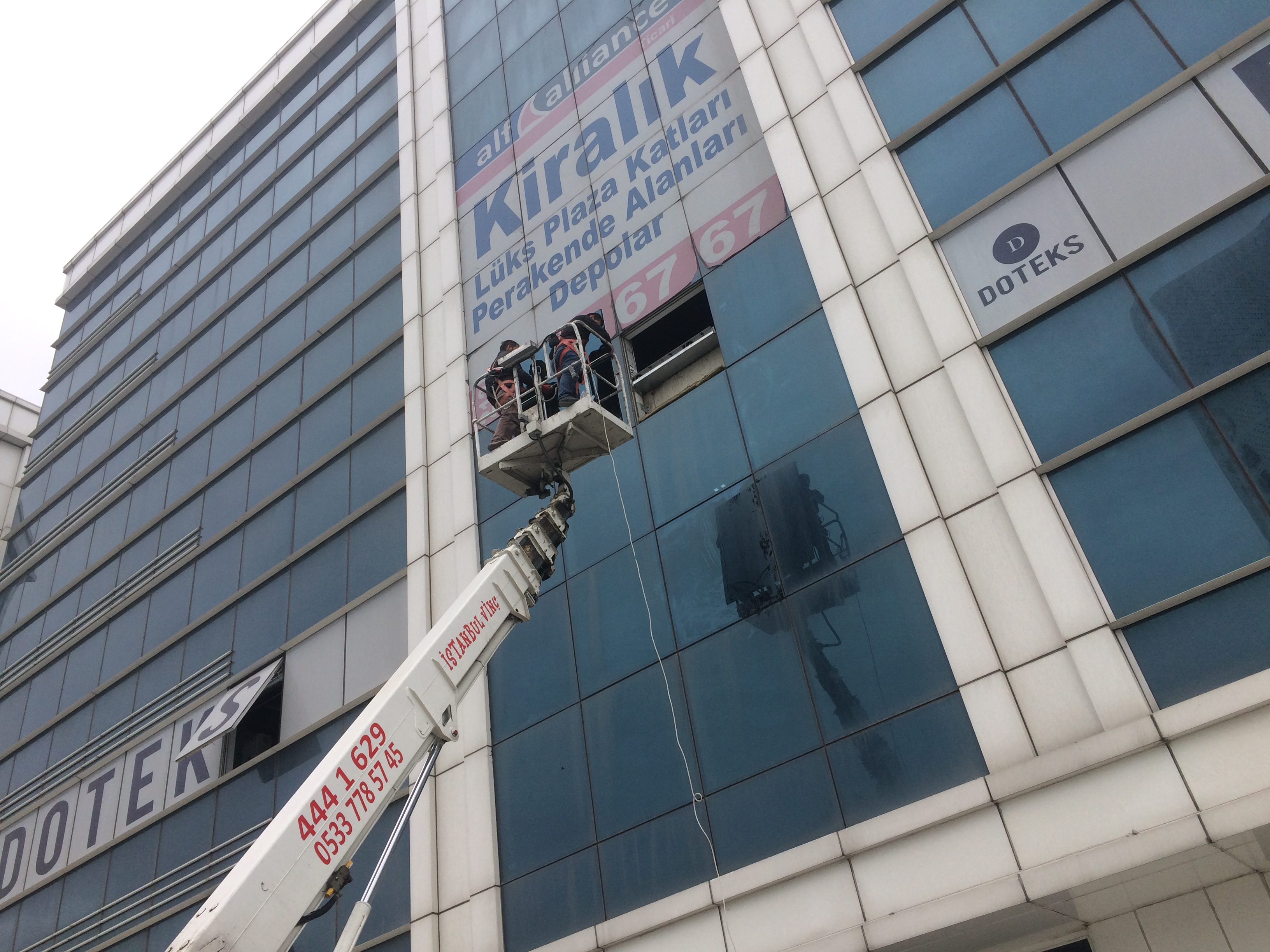 Kırık Cam Değişimi